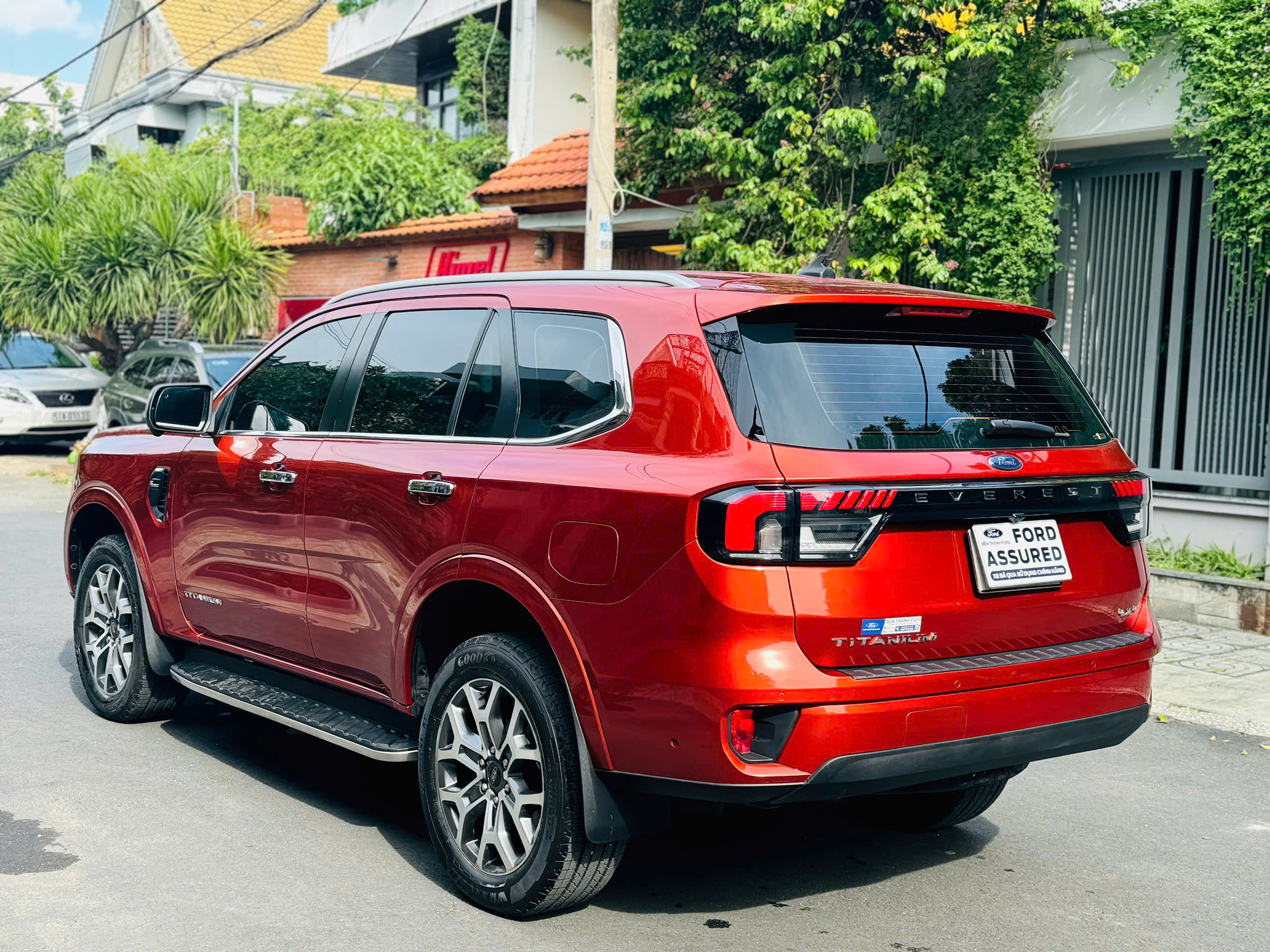 Ford Everest Titanium 4x4 2023 ĐỎ CAM 49.000 KM - Ảnh 5