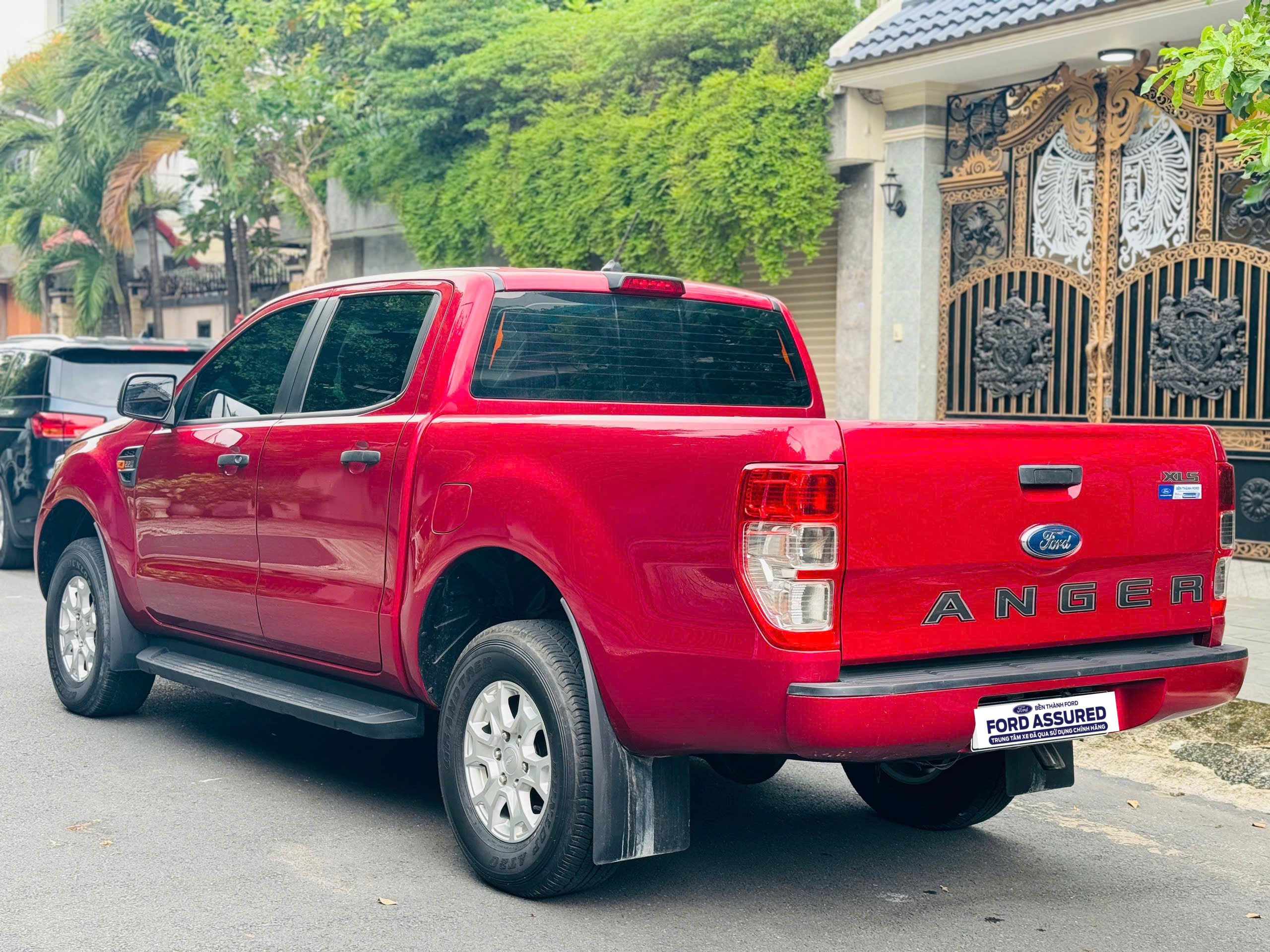 Ford Ranger XLS 4x2 AT 2022 Màu Đỏ 45.000 km - Ảnh 8