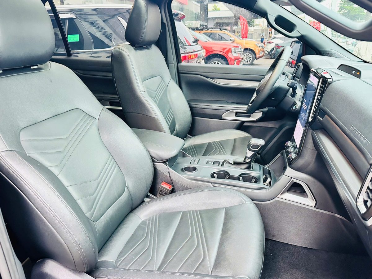 Ford Everest Titanium 4x2 2022 | Màu Đen Lướt 28.000 KM - Ảnh 8